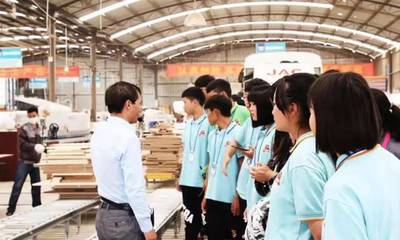 校企合作深化技術(shù)交流，云南新華電腦學(xué)校師生蒞臨澳都參觀訪問(wèn)圓滿落幕